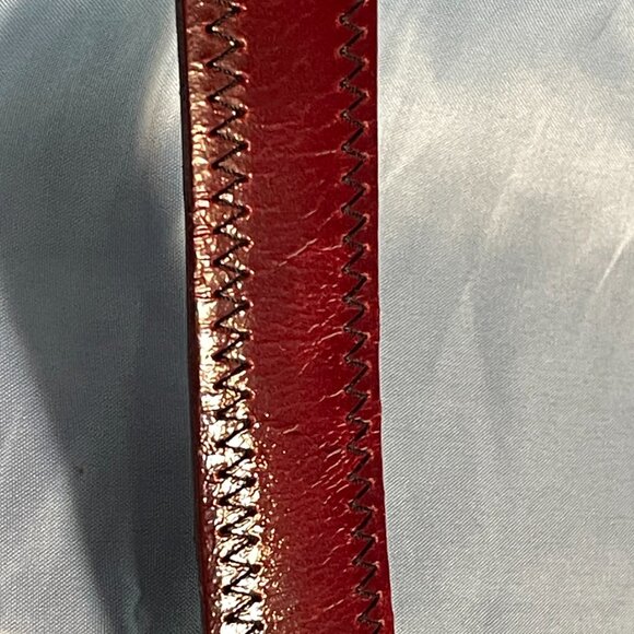 DKNY Women\'s Italian Glazed Calfskin Belt Size Small Wine Colored Leather